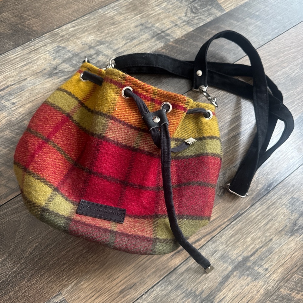 Patrick Kins | Wool multi-coloured wool Drawstring Tartan Bucket Bag #woolbag